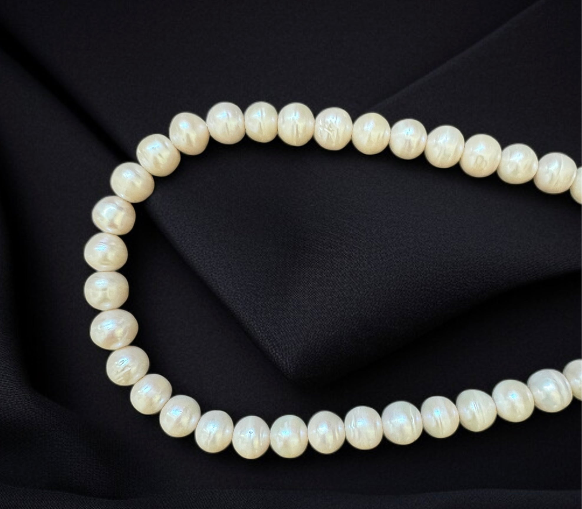 Freshwater Pearl Necklace 10mm