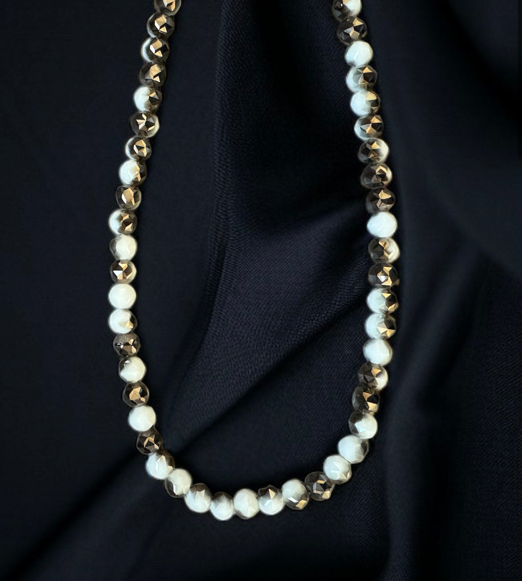 Black & White Bead Necklace