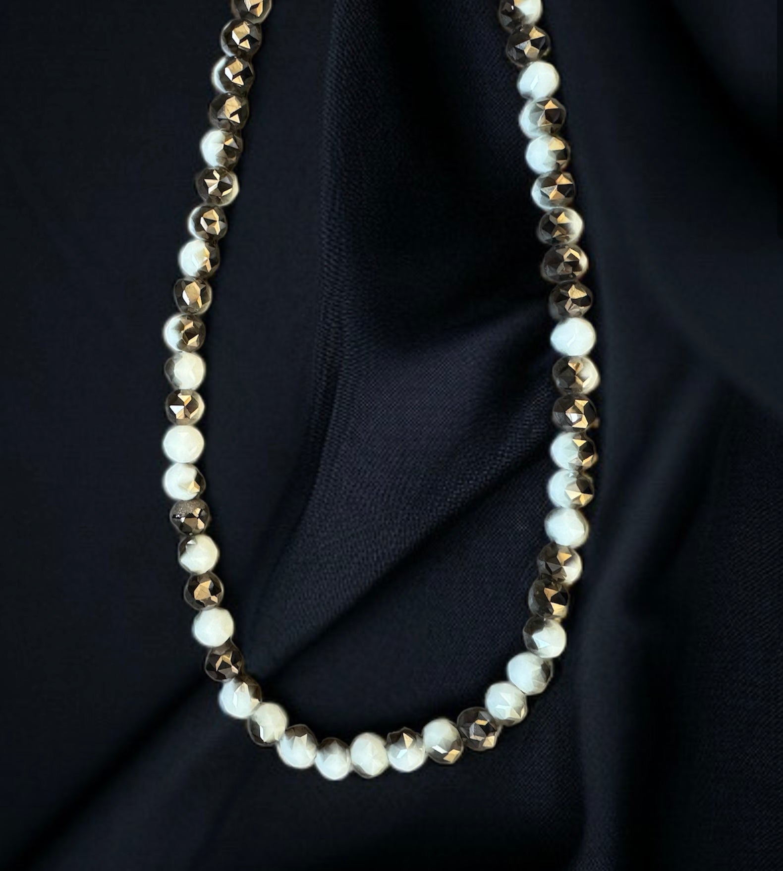 Black & White Bead Necklace