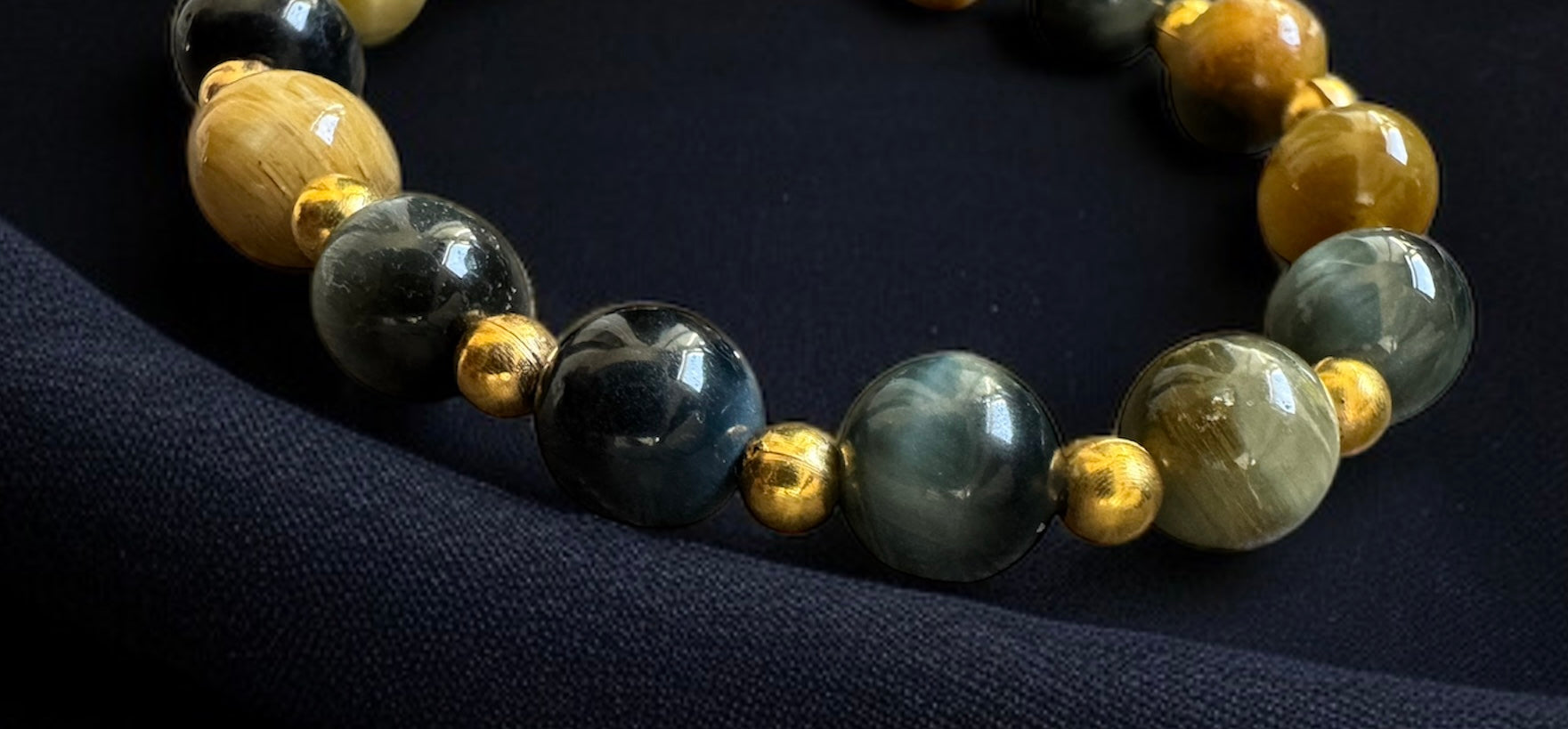 Cat's Eye Bracelet