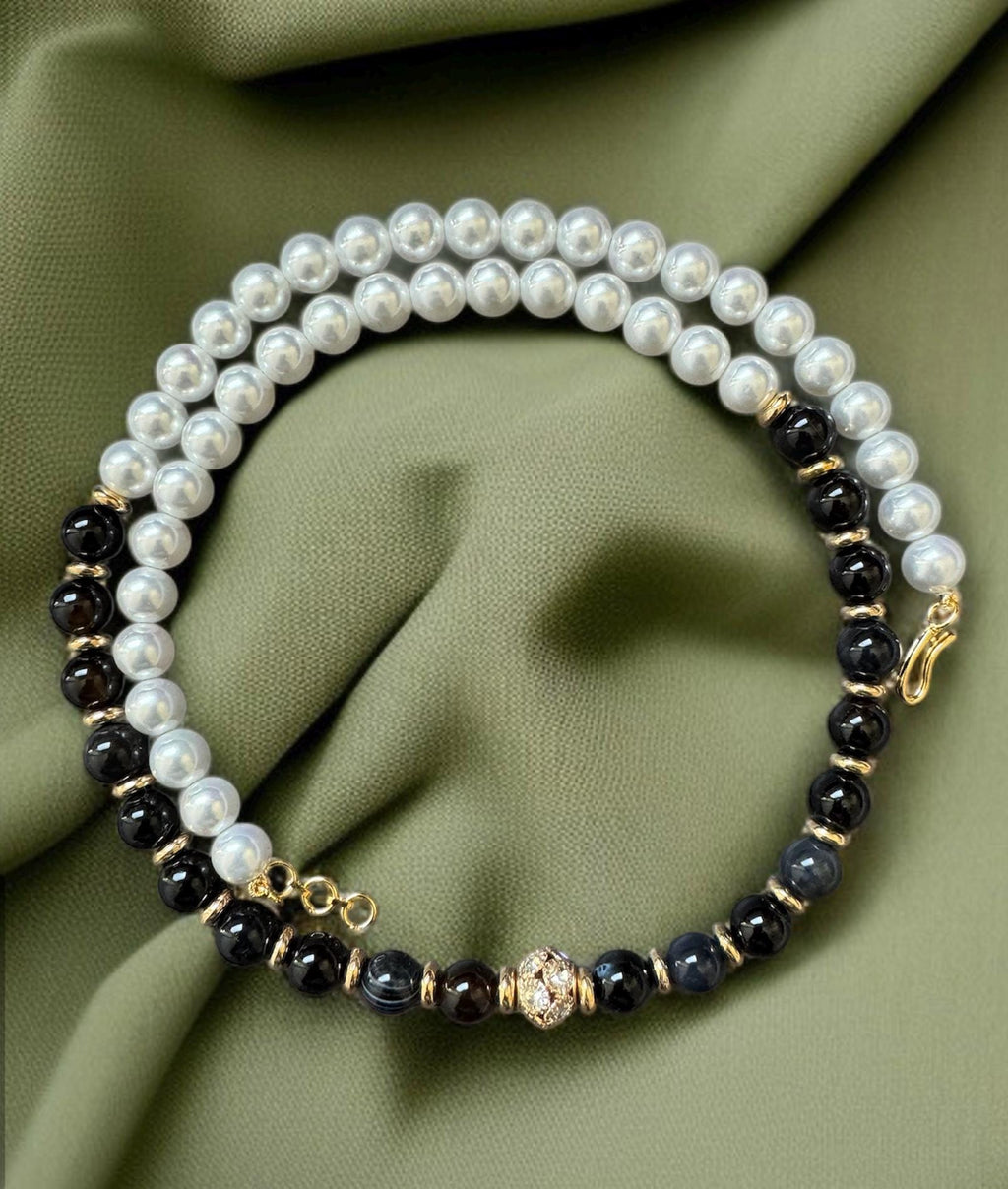 Black Agate & Shell Pearl Necklace