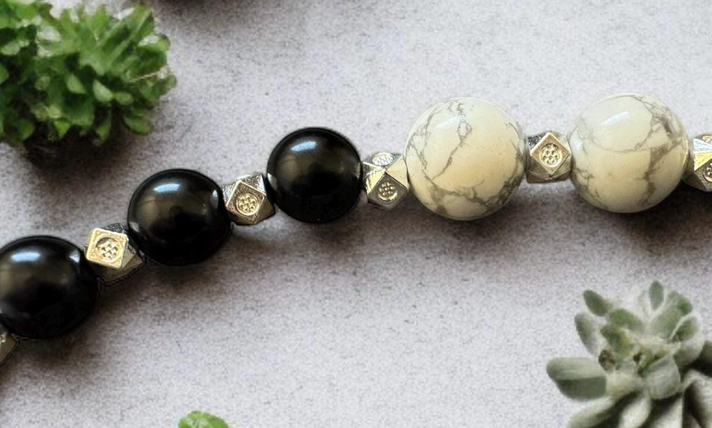 Howlite & Black Shell Pearl Necklace 10mm