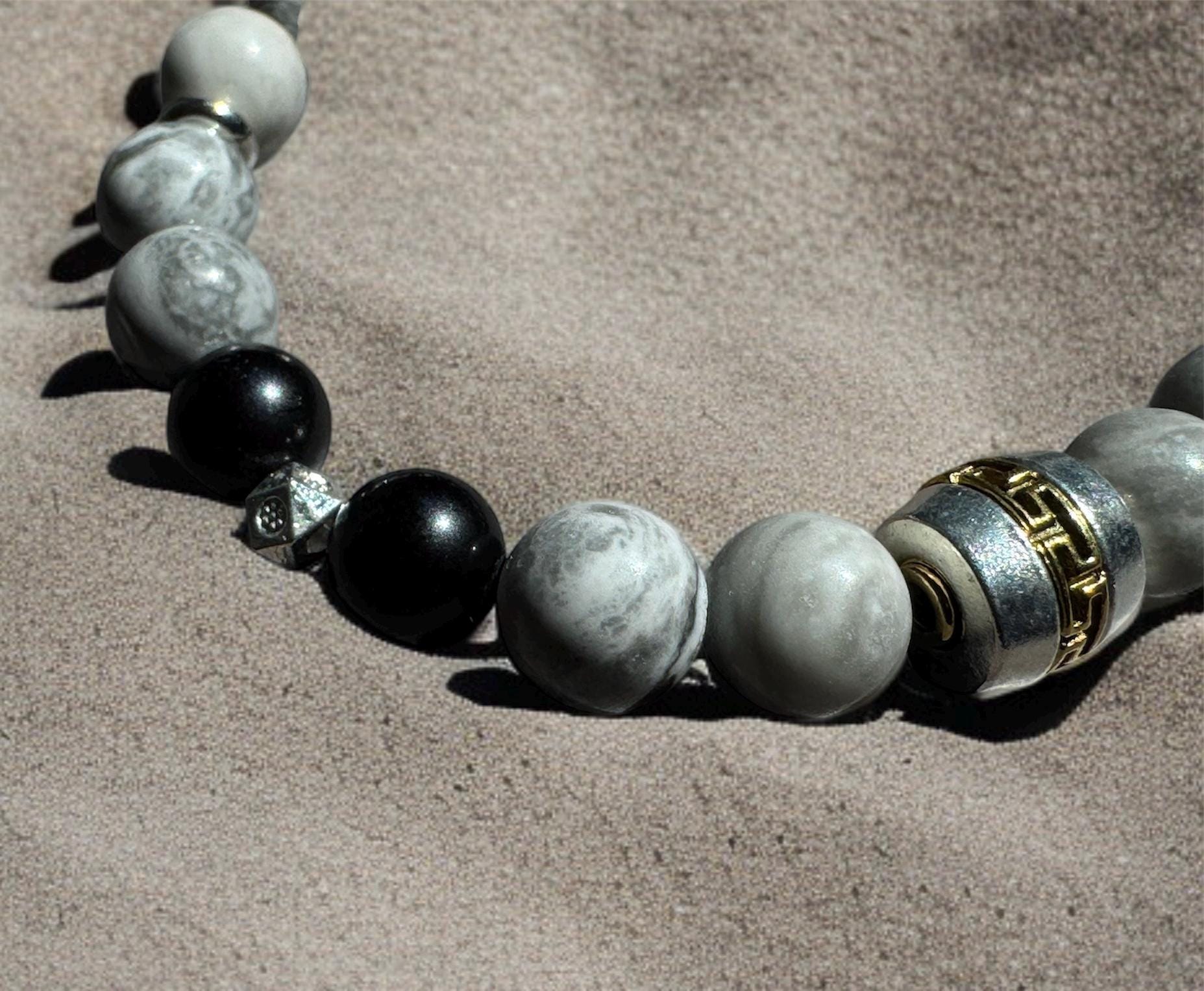 Gray Map Stone & Black Shell Pearl Bracelet