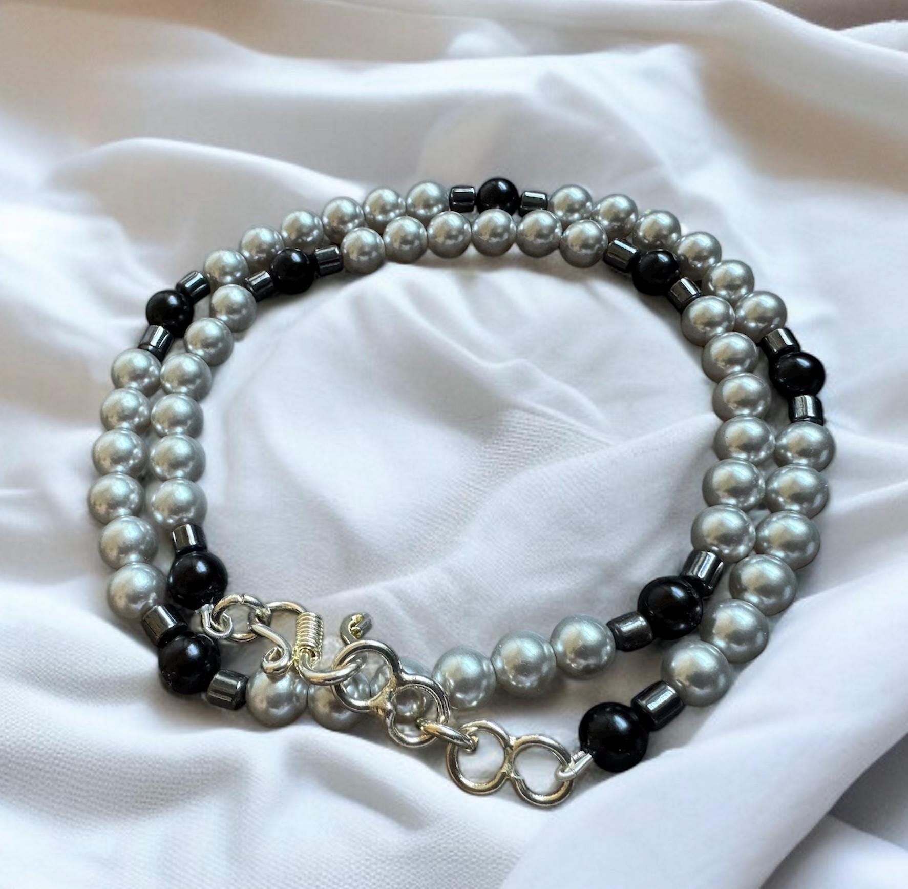 Black & Silver Shell Pearl Necklace