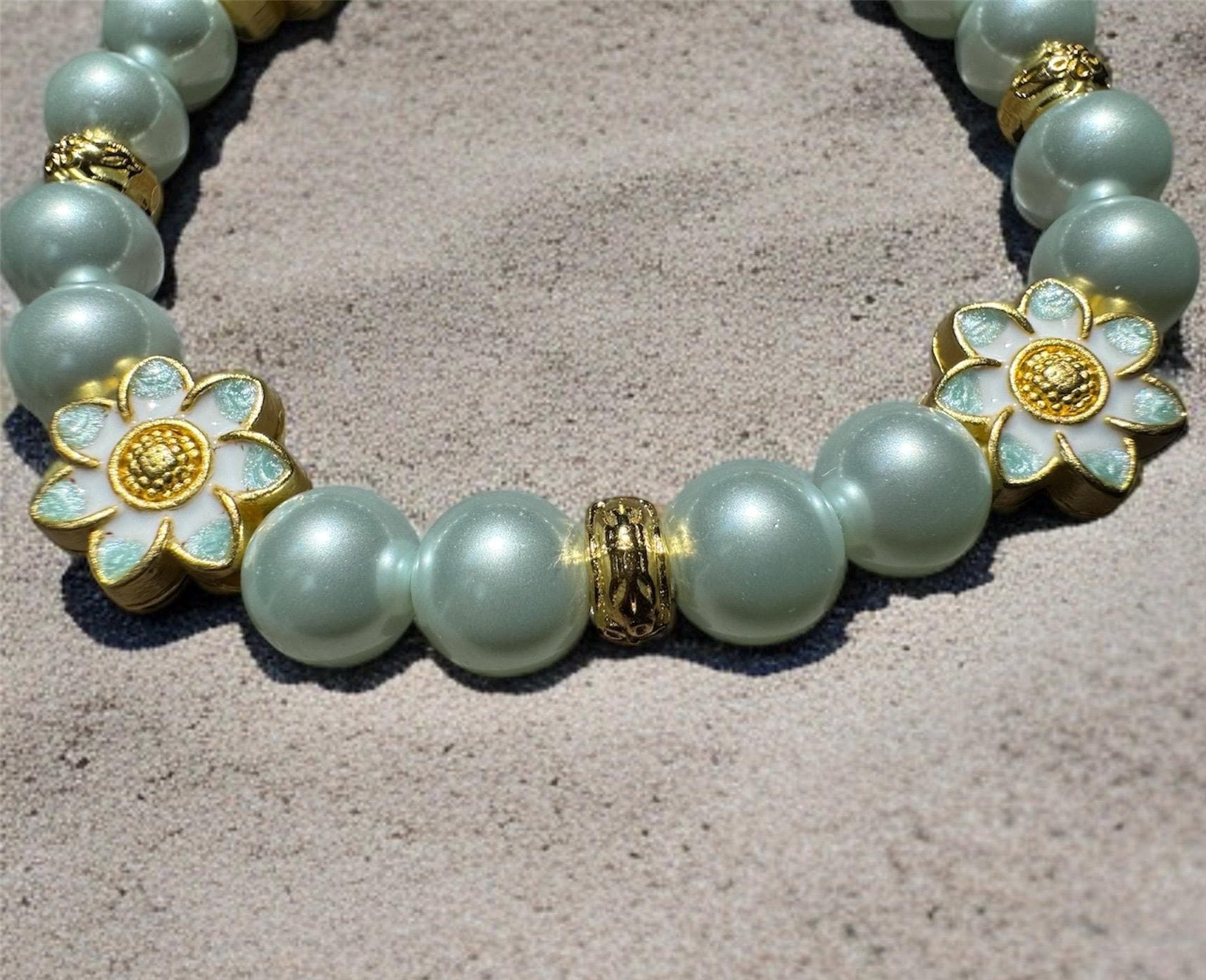 Pastel Shell Pearl Flower Bracelet Set
