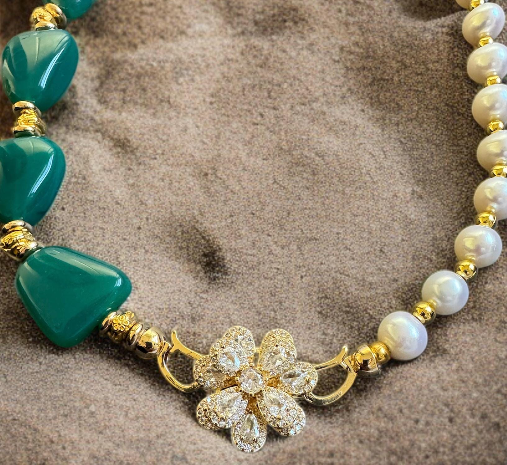 2-in-1 Green Onyx & Freshwater Pearl Necklace
