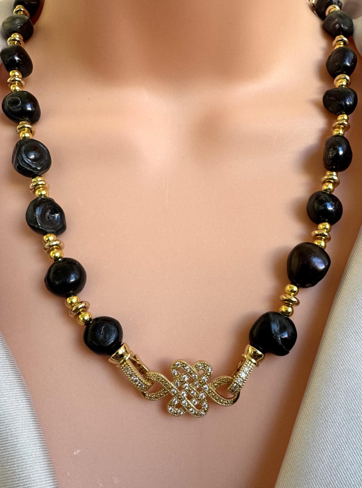 Black Baroque Freshwater Pearl Convertible Necklace